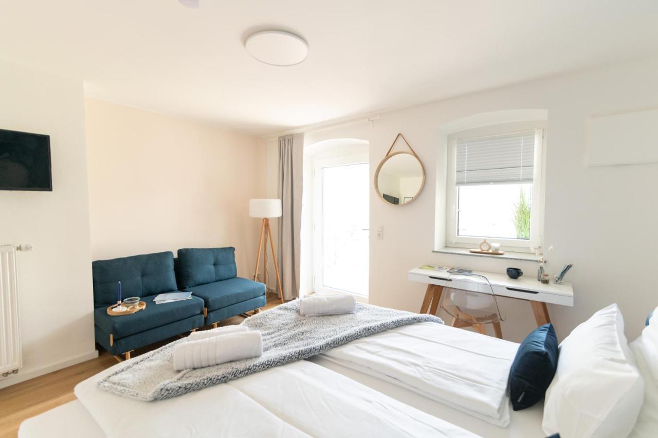 Peter Apartments - Apartment Mit Eigenem Eingang I 30Qm I Zentrale Lage I Bad I Kueche I Terrasse I Tv 풀다 외부 사진