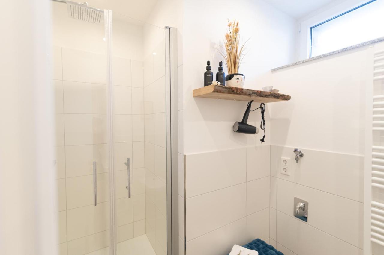 Peter Apartments - Apartment Mit Eigenem Eingang I 30Qm I Zentrale Lage I Bad I Kueche I Terrasse I Tv 풀다 외부 사진